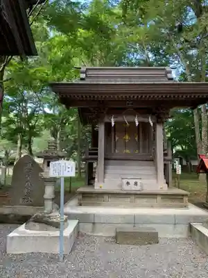 淺間神社（忍野八海）の末社・摂社