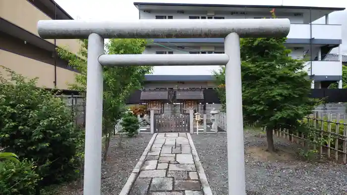 西梅津神明社の鳥居