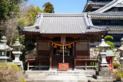 奥平神社の本殿・本堂