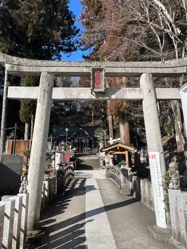 中之嶽神社の鳥居