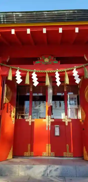 東八幡神社の本殿・本堂