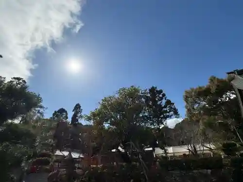 龍田大社の{uncategorized: "未分類", other: "その他", undefined: "問題あり", building: "その他建物", grave: "お墓", sacred_gate: "鳥居", guardian: "狛犬", statue: "像", buddha: "仏像", history: "歴史", nature: "自然", garden: "庭園", animal: "動物", pagoda: "塔", temizu: "手水舎", mountain_gate: "山門・神門", sanctuary: "本殿・本堂", subordinate: "末社・摂社", art: "芸術", scenery: "景色", jizo: "地蔵", ema: "絵馬", goshuin: "御朱印", omikuji: "おみくじ", items: "授与品その他", amulet: "お守り", goshuincho: "御朱印帳", eats: "食事", festival: "お祭り", votive_dance: "神楽", shichigosan: "七五三参", wedding: "結婚式", experience: "体験その他", initially: "初詣", around: "周辺", anti_infection: "感染症対策"}
