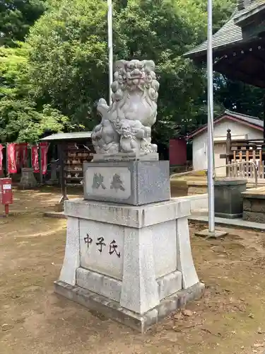 大泉諏訪神社の狛犬