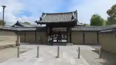 法隆寺の山門