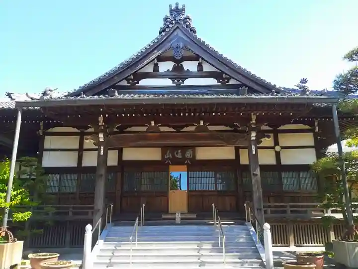 松秀寺の本殿・本堂