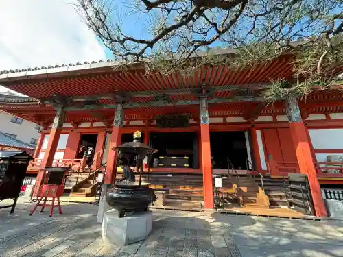 六波羅蜜寺の{uncategorized: "未分類", other: "その他", undefined: "問題あり", building: "その他建物", grave: "お墓", sacred_gate: "鳥居", guardian: "狛犬", statue: "像", buddha: "仏像", history: "歴史", nature: "自然", garden: "庭園", animal: "動物", pagoda: "塔", temizu: "手水舎", mountain_gate: "山門・神門", sanctuary: "本殿・本堂", subordinate: "末社・摂社", art: "芸術", scenery: "景色", jizo: "地蔵", ema: "絵馬", goshuin: "御朱印", omikuji: "おみくじ", items: "授与品その他", amulet: "お守り", goshuincho: "御朱印帳", eats: "食事", festival: "お祭り", votive_dance: "神楽", shichigosan: "七五三参", wedding: "結婚式", experience: "体験その他", initially: "初詣", around: "周辺", anti_infection: "感染症対策"}