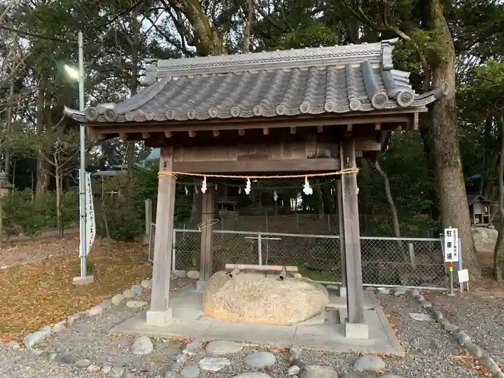 中嶋宮(旧八剱社)の手水舎