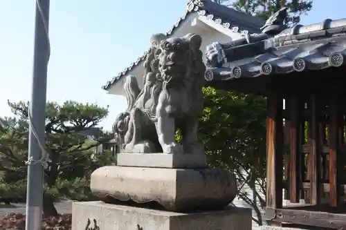 八幡神社の狛犬