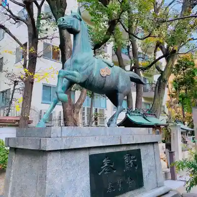 難波八阪神社の狛犬