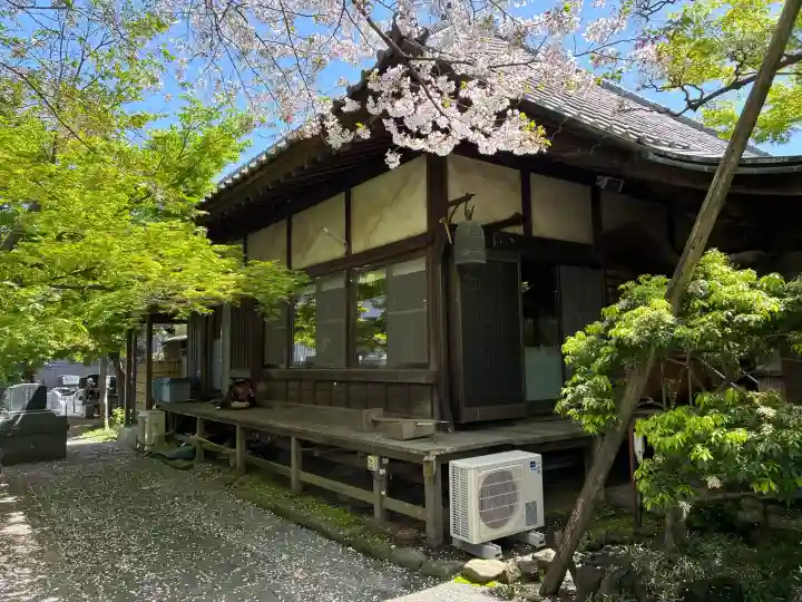 善福寺の{uncategorized: "未分類", other: "その他", undefined: "問題あり", building: "その他建物", grave: "お墓", sacred_gate: "鳥居", guardian: "狛犬", statue: "像", buddha: "仏像", history: "歴史", nature: "自然", garden: "庭園", animal: "動物", pagoda: "塔", temizu: "手水舎", mountain_gate: "山門・神門", sanctuary: "本殿・本堂", subordinate: "末社・摂社", art: "芸術", scenery: "景色", jizo: "地蔵", ema: "絵馬", goshuin: "御朱印", omikuji: "おみくじ", items: "授与品その他", amulet: "お守り", goshuincho: "御朱印帳", eats: "食事", festival: "お祭り", votive_dance: "神楽", shichigosan: "七五三参", wedding: "結婚式", experience: "体験その他", initially: "初詣", around: "周辺", anti_infection: "感染症対策"}