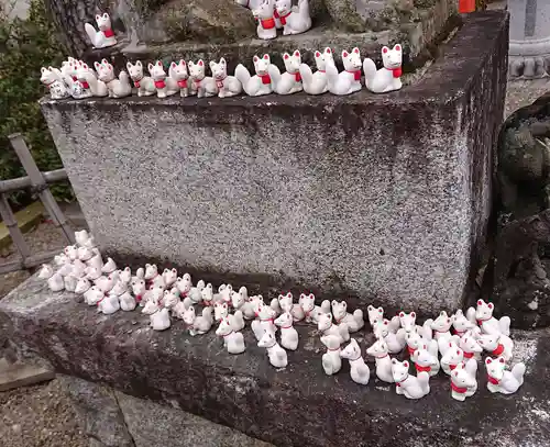 尾曳稲荷神社のその他建物