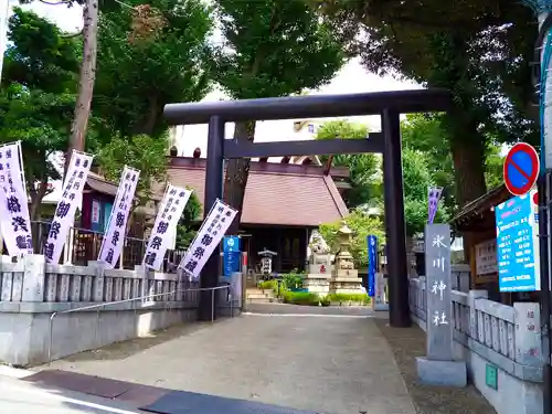 高円寺氷川神社の鳥居