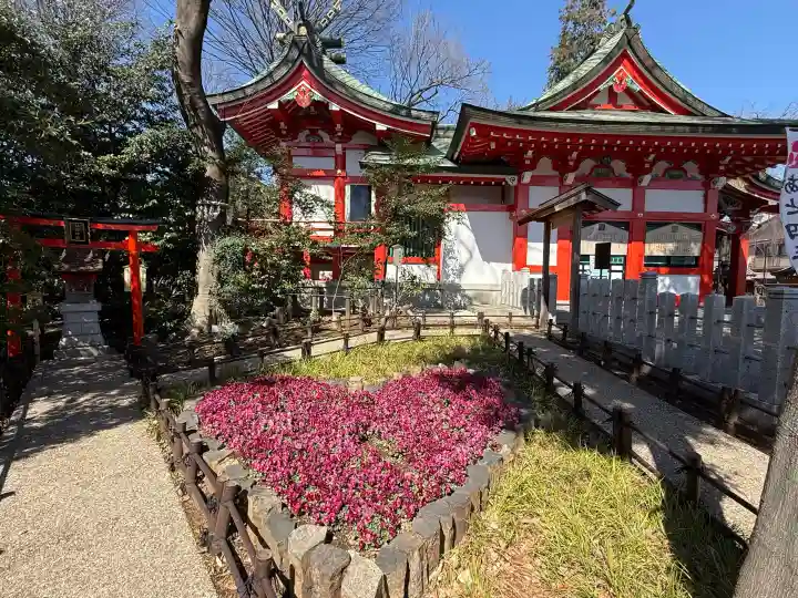 川越八幡宮の{uncategorized: "未分類", other: "その他", undefined: "問題あり", building: "その他建物", grave: "お墓", sacred_gate: "鳥居", guardian: "狛犬", statue: "像", buddha: "仏像", history: "歴史", nature: "自然", garden: "庭園", animal: "動物", pagoda: "塔", temizu: "手水舎", mountain_gate: "山門・神門", sanctuary: "本殿・本堂", subordinate: "末社・摂社", art: "芸術", scenery: "景色", jizo: "地蔵", ema: "絵馬", goshuin: "御朱印", omikuji: "おみくじ", items: "授与品その他", amulet: "お守り", goshuincho: "御朱印帳", eats: "食事", festival: "お祭り", votive_dance: "神楽", shichigosan: "七五三参", wedding: "結婚式", experience: "体験その他", initially: "初詣", around: "周辺", anti_infection: "感染症対策"}