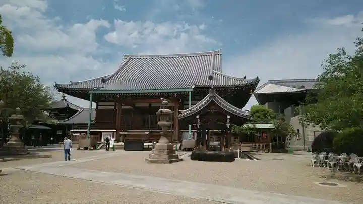 一心寺の本殿・本堂