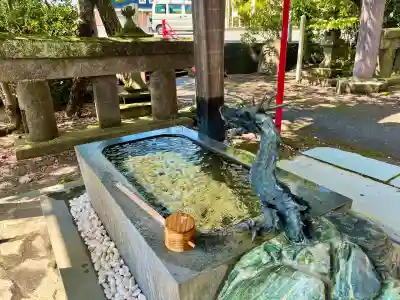 伊達神社の{uncategorized: "未分類", other: "その他", undefined: "問題あり", building: "その他建物", grave: "お墓", sacred_gate: "鳥居", guardian: "狛犬", statue: "像", buddha: "仏像", history: "歴史", nature: "自然", garden: "庭園", animal: "動物", pagoda: "塔", temizu: "手水舎", mountain_gate: "山門・神門", sanctuary: "本殿・本堂", subordinate: "末社・摂社", art: "芸術", scenery: "景色", jizo: "地蔵", ema: "絵馬", goshuin: "御朱印", omikuji: "おみくじ", items: "授与品その他", amulet: "お守り", goshuincho: "御朱印帳", eats: "食事", festival: "お祭り", votive_dance: "神楽", shichigosan: "七五三参", wedding: "結婚式", experience: "体験その他", initially: "初詣", around: "周辺", anti_infection: "感染症対策"}