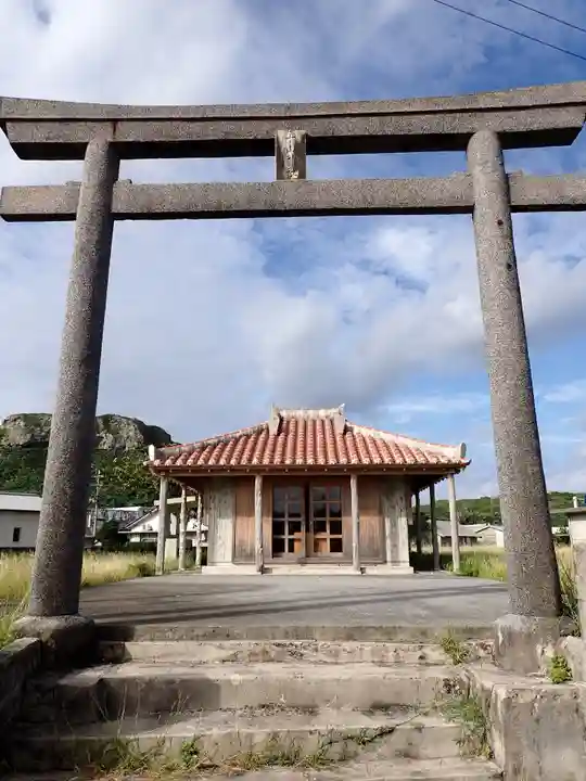 十山神社の鳥居