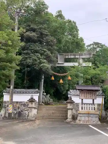 八幡宮の鳥居