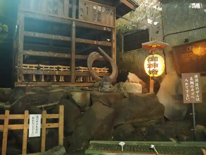 銭洗弁財天宇賀福神社のその他建物
