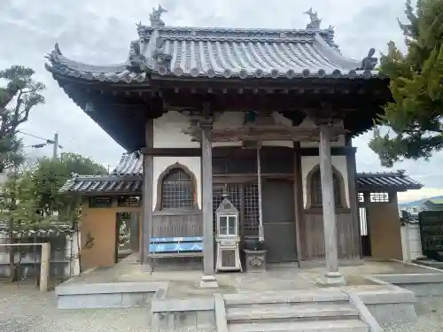 寳積寺の{uncategorized: "未分類", other: "その他", undefined: "問題あり", building: "その他建物", grave: "お墓", sacred_gate: "鳥居", guardian: "狛犬", statue: "像", buddha: "仏像", history: "歴史", nature: "自然", garden: "庭園", animal: "動物", pagoda: "塔", temizu: "手水舎", mountain_gate: "山門・神門", sanctuary: "本殿・本堂", subordinate: "末社・摂社", art: "芸術", scenery: "景色", jizo: "地蔵", ema: "絵馬", goshuin: "御朱印", omikuji: "おみくじ", items: "授与品その他", amulet: "お守り", goshuincho: "御朱印帳", eats: "食事", festival: "お祭り", votive_dance: "神楽", shichigosan: "七五三参", wedding: "結婚式", experience: "体験その他", initially: "初詣", around: "周辺", anti_infection: "感染症対策"}