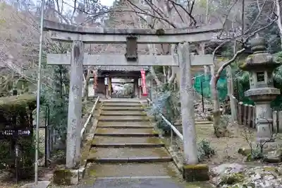 山科聖天 雙林院（双林院）　の鳥居