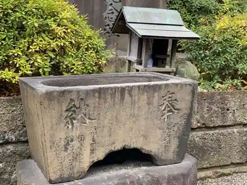 赤羽八幡神社の手水舎