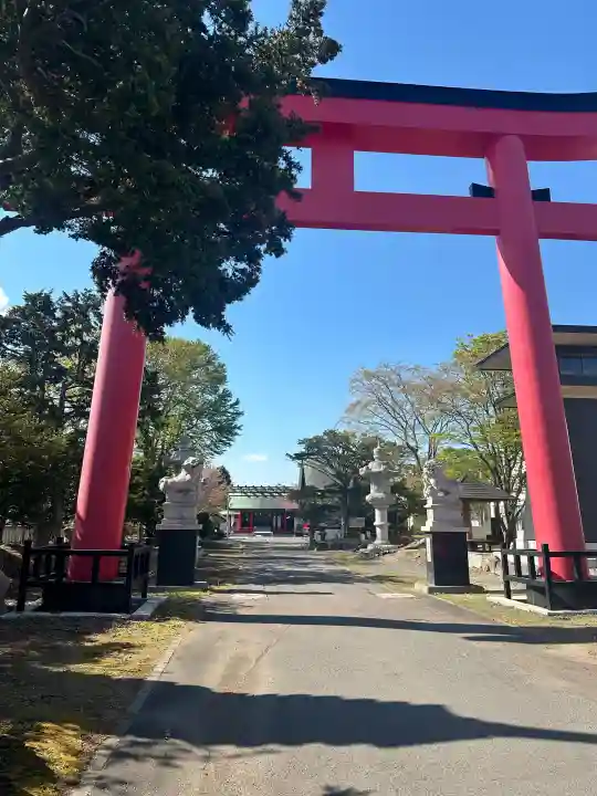 白老八幡神社の{uncategorized: "未分類", other: "その他", undefined: "問題あり", building: "その他建物", grave: "お墓", sacred_gate: "鳥居", guardian: "狛犬", statue: "像", buddha: "仏像", history: "歴史", nature: "自然", garden: "庭園", animal: "動物", pagoda: "塔", temizu: "手水舎", mountain_gate: "山門・神門", sanctuary: "本殿・本堂", subordinate: "末社・摂社", art: "芸術", scenery: "景色", jizo: "地蔵", ema: "絵馬", goshuin: "御朱印", omikuji: "おみくじ", items: "授与品その他", amulet: "お守り", goshuincho: "御朱印帳", eats: "食事", festival: "お祭り", votive_dance: "神楽", shichigosan: "七五三参", wedding: "結婚式", experience: "体験その他", initially: "初詣", around: "周辺", anti_infection: "感染症対策"}