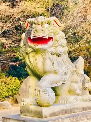 金獄神社の狛犬