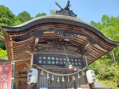 高座神社の本殿・本堂