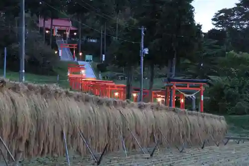 高屋敷稲荷神社の景色