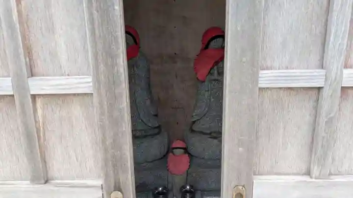聚福寺の地蔵