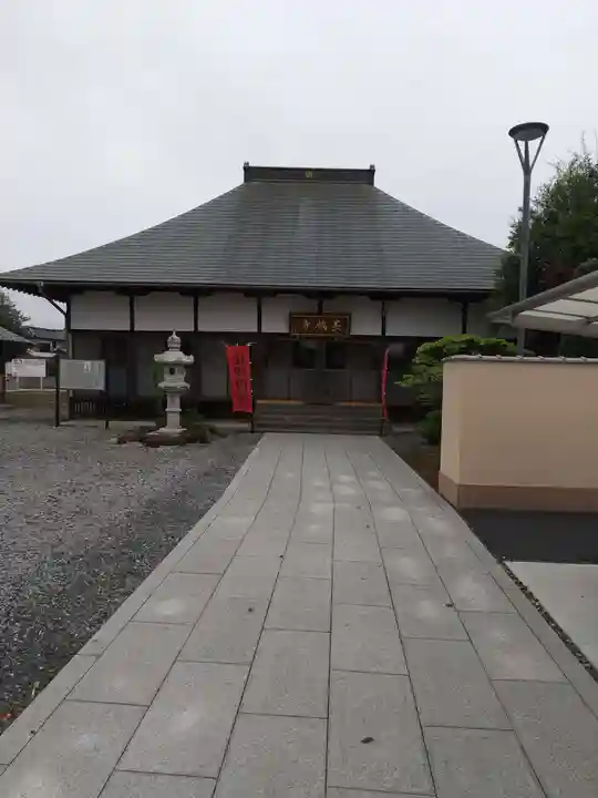 長福寺の本殿・本堂