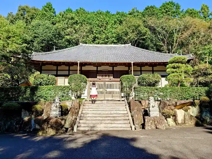 正眼寺の本殿・本堂