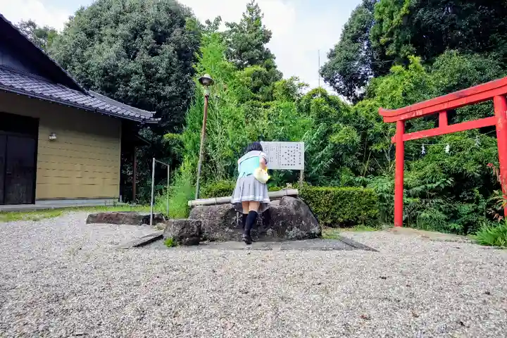 曽野稲荷神社の手水舎