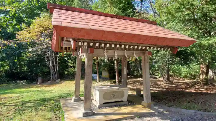 興部神社の手水舎
