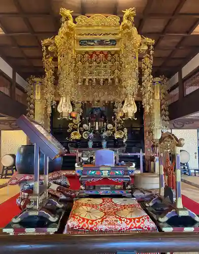 圓蔵寺の本殿・本堂