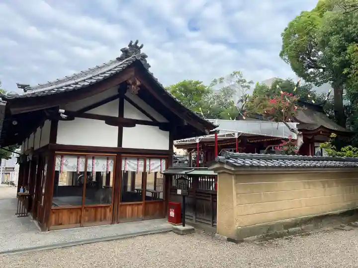 率川神社(大神神社摂社)のその他建物