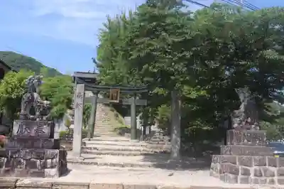 船川八幡宮の鳥居