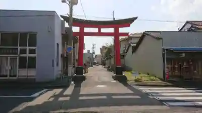 美濃輪稲荷神社の鳥居