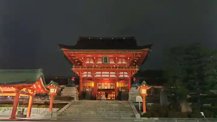 伏見稲荷大社(京都府)