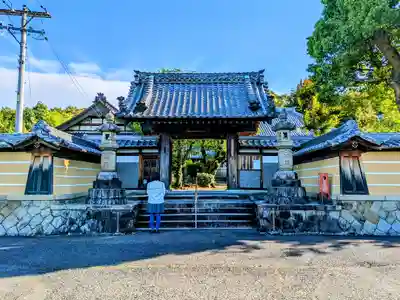 高蔵寺の山門・神門