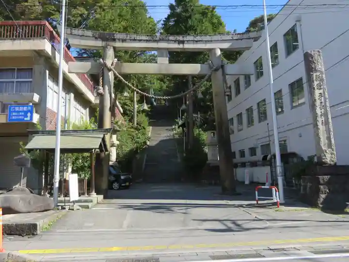 手長神社の鳥居