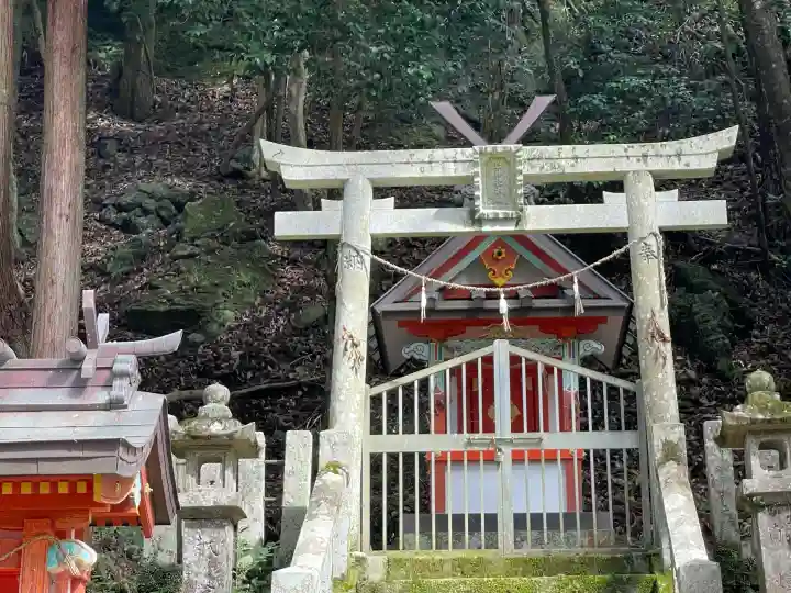岩神社(奈良県)