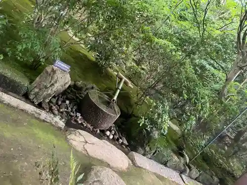 龍安寺の{uncategorized: "未分類", other: "その他", undefined: "問題あり", building: "その他建物", grave: "お墓", sacred_gate: "鳥居", guardian: "狛犬", statue: "像", buddha: "仏像", history: "歴史", nature: "自然", garden: "庭園", animal: "動物", pagoda: "塔", temizu: "手水舎", mountain_gate: "山門・神門", sanctuary: "本殿・本堂", subordinate: "末社・摂社", art: "芸術", scenery: "景色", jizo: "地蔵", ema: "絵馬", goshuin: "御朱印", omikuji: "おみくじ", items: "授与品その他", amulet: "お守り", goshuincho: "御朱印帳", eats: "食事", festival: "お祭り", votive_dance: "神楽", shichigosan: "七五三参", wedding: "結婚式", experience: "体験その他", initially: "初詣", around: "周辺", anti_infection: "感染症対策"}