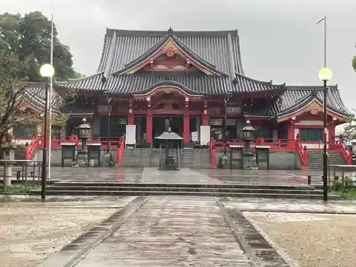 甚目寺の本殿・本堂