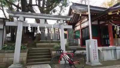 女塚神社の鳥居