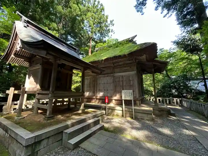 彌彦神社(新潟県)