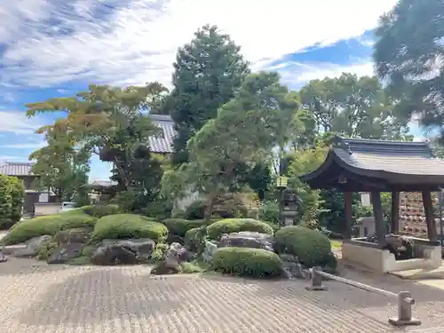 心應寺の庭園