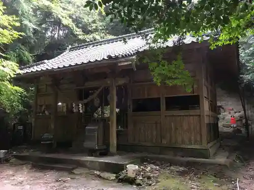 熊野神社の本殿