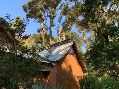 八幡神社の本殿・本堂