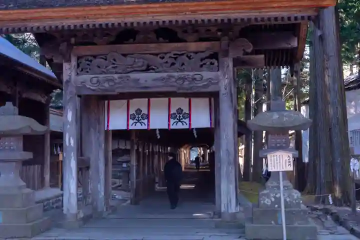 諏訪大社(長野県)